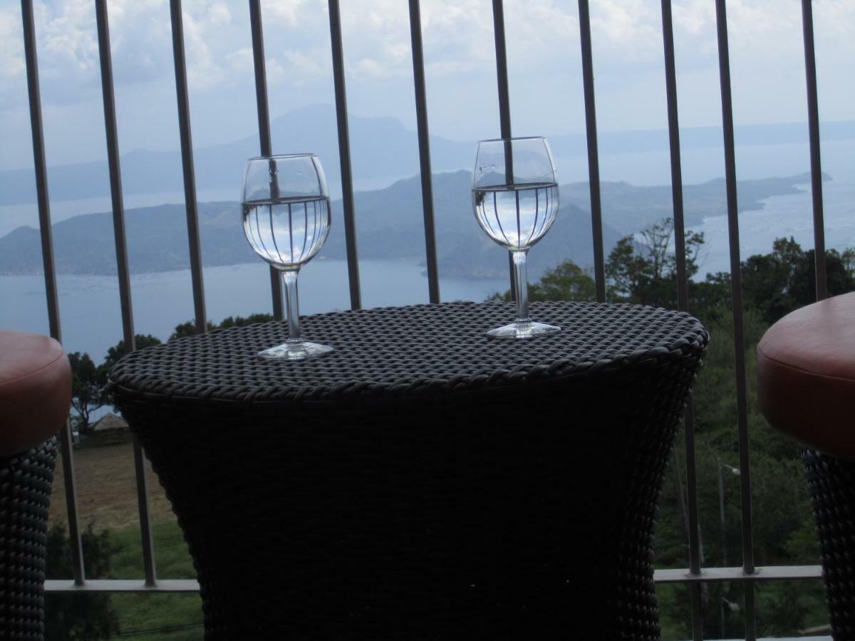 A Million Dollar View Apartment Tagaytay City ภายนอก รูปภาพ